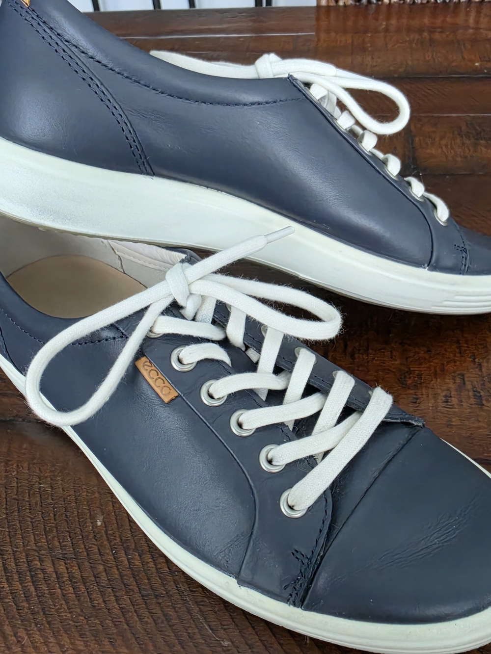 ECCO Ladies' Casual Navy Leather Sneakers with White Laces